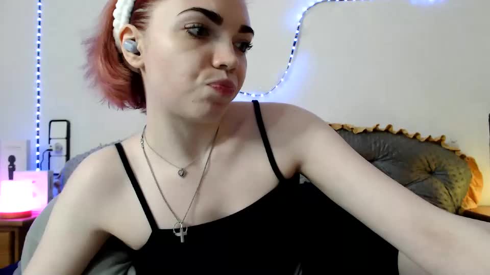 olivka_flower Adult Chat July 6, 2026