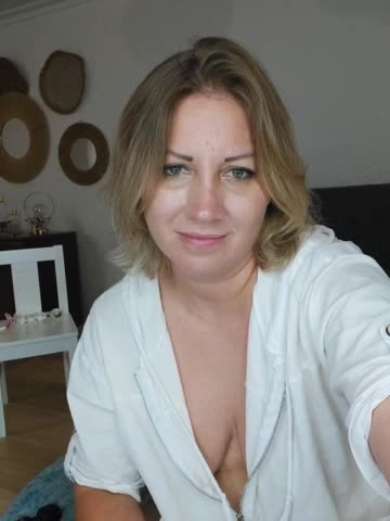 yuliia_3003 Adult Chat July 6, 2026
