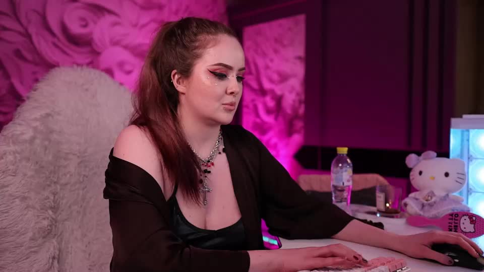 yesdarkqueen Adult Chat July 6, 2026