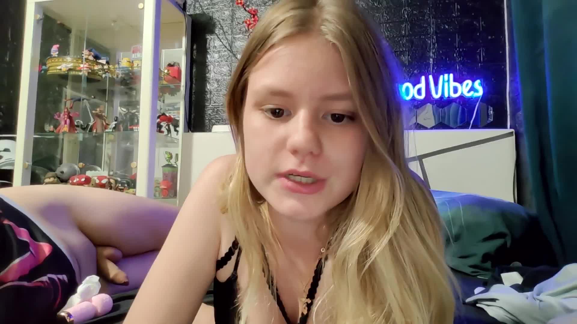 Emma_Peter Adult Chat July 6, 2026