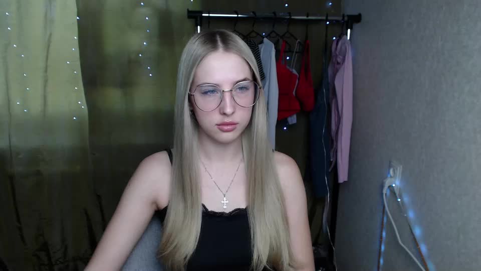 sweet_amelia03 Adult Chat July 6, 2026