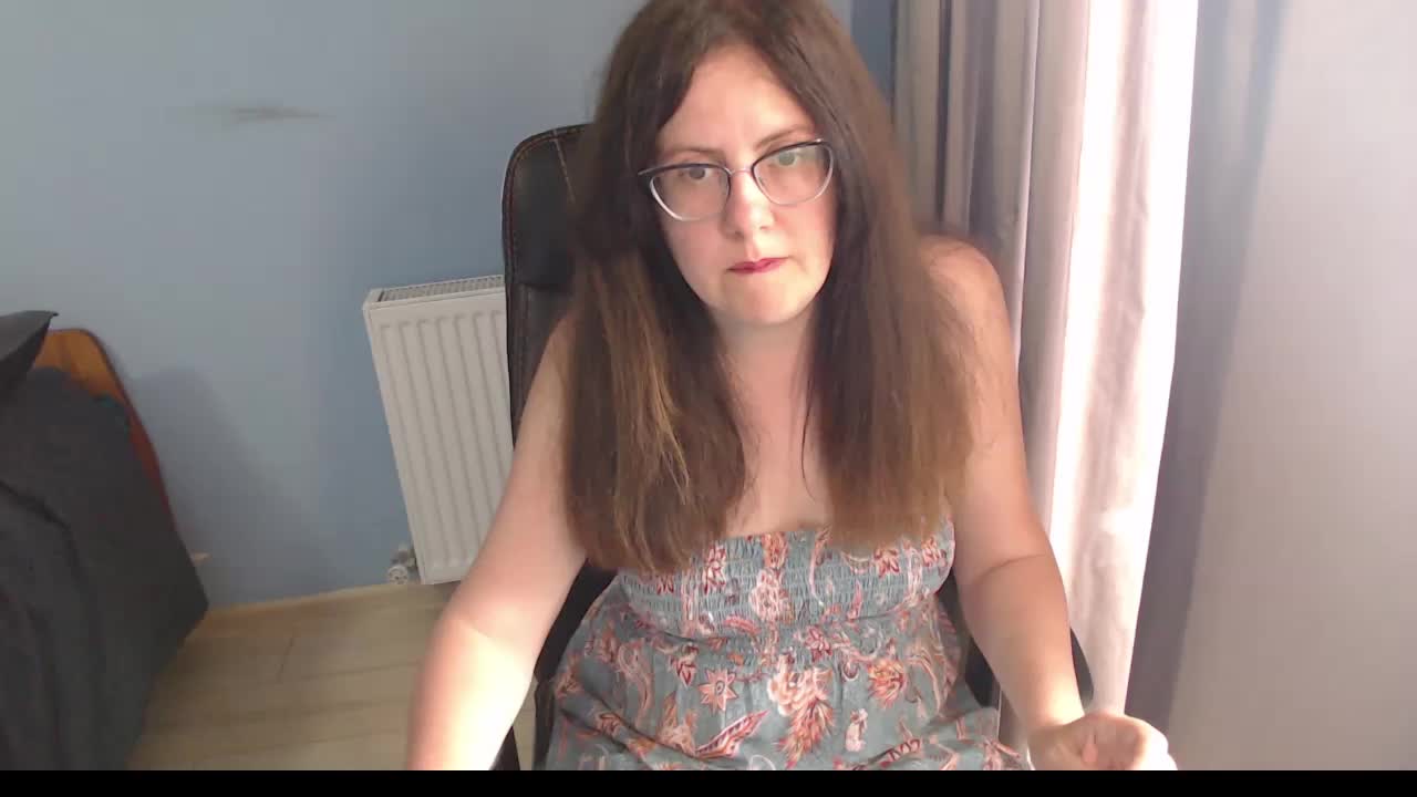 mandarinka28 Adult Chat July 6, 2026