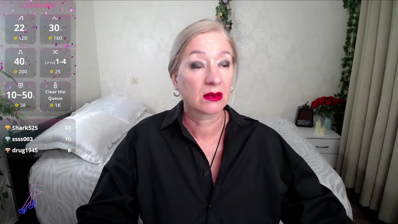 hunters-woman Adult Chat July 7, 2026