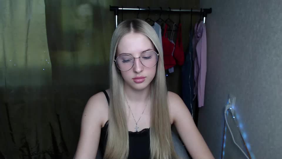 sweet_amelia03 Adult Chat July 6, 2026