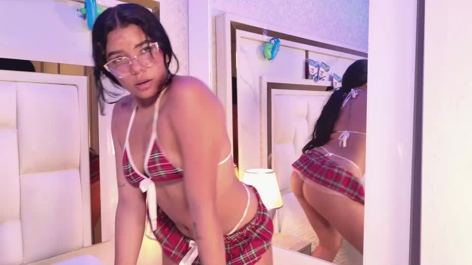 michell_starrr Adult Chat July 6, 2026