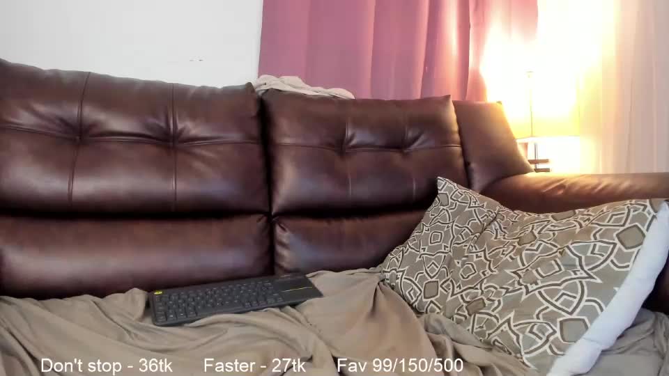 pretty_emii Adult Chat July 7, 2026