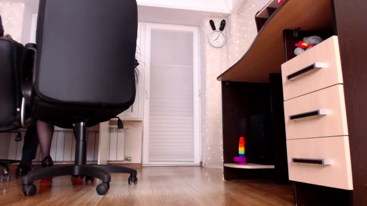 Carrie1337 Adult Chat July 7, 2026