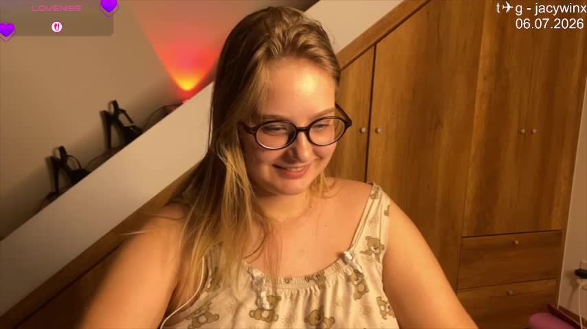 JacyWinslat Adult Chat July 7, 2026