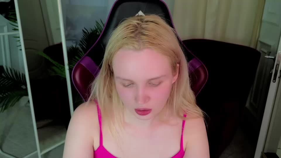 tinasiner Adult Chat July 7, 2026