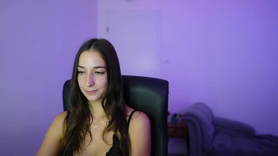 crystalbrunette18 Adult Chat July 8, 2026