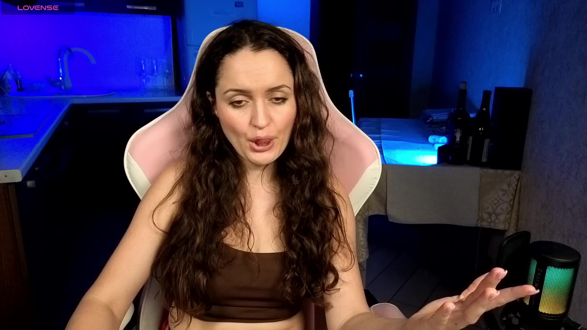 milana_booty Adult Chat July 7, 2026
