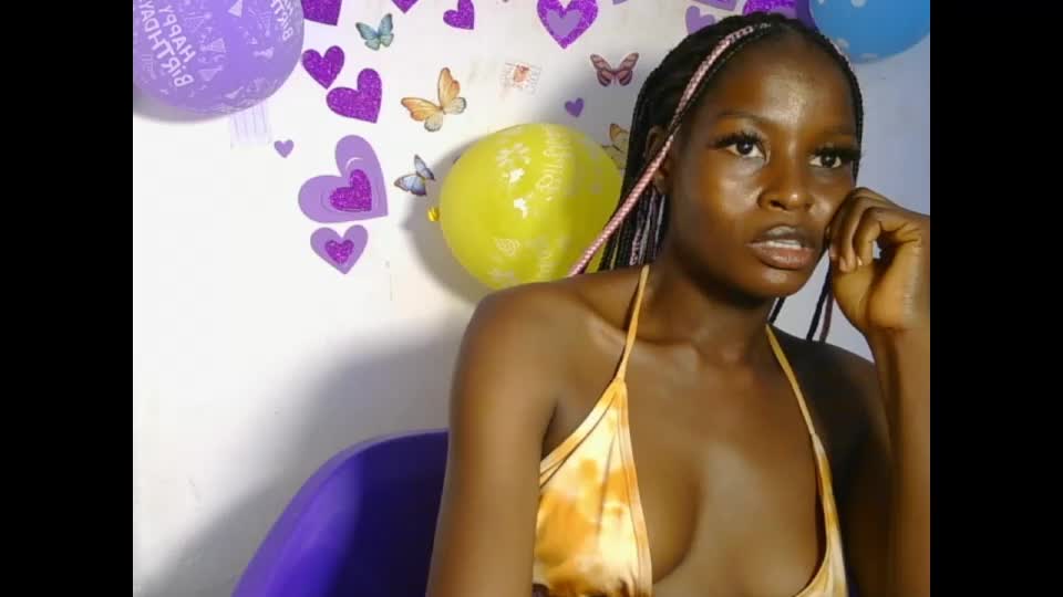 sexy_juicy247 Adult Chat July 8, 2026