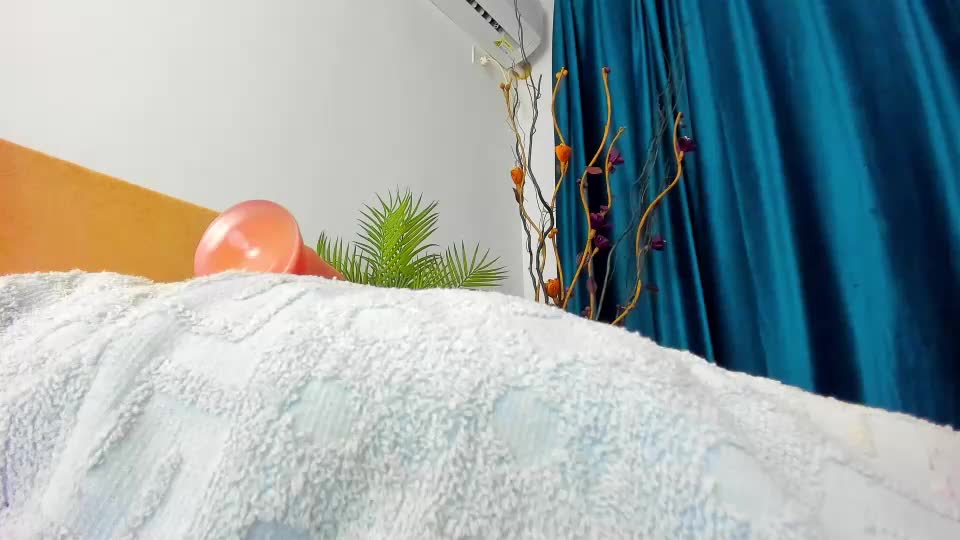 00ingrid00 Adult Chat July 7, 2026