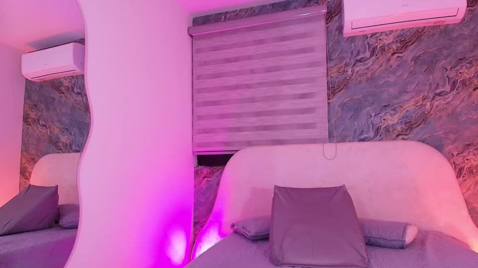 valerie_arias Adult Chat July 8, 2026