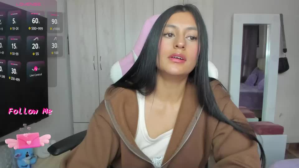 angiie_cute1 Adult Chat July 7, 2026