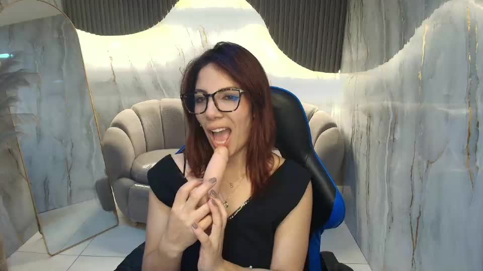 nadia_r_ Adult Chat July 7, 2026