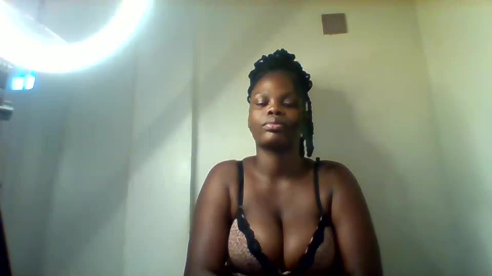 luciaresa Adult Chat July 7, 2026