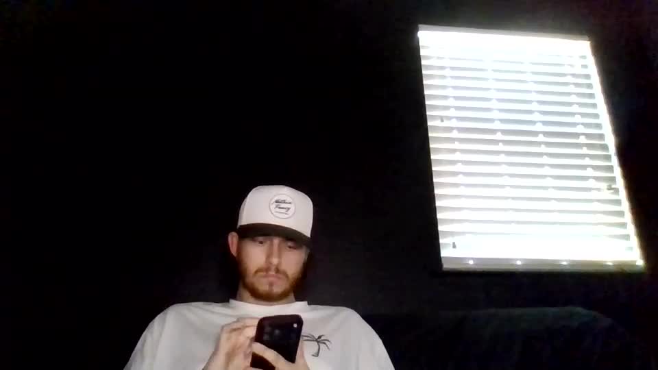 tallhungcloudyy Adult Chat July 8, 2026