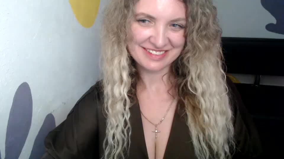 luxdonna Adult Chat July 8, 2026