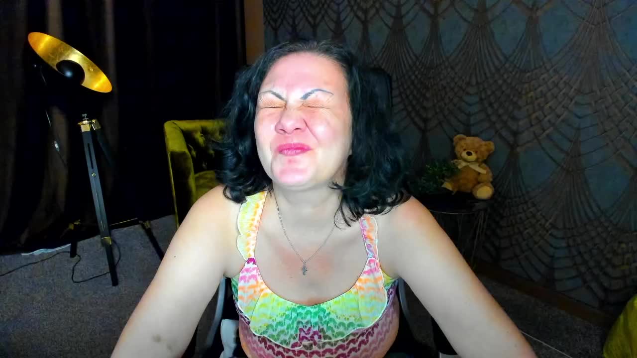 IrissMoon Adult Chat July 7, 2026