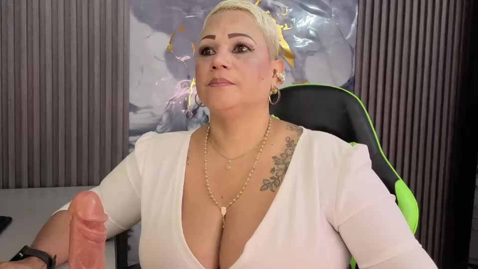 gianellacox Adult Chat July 8, 2026