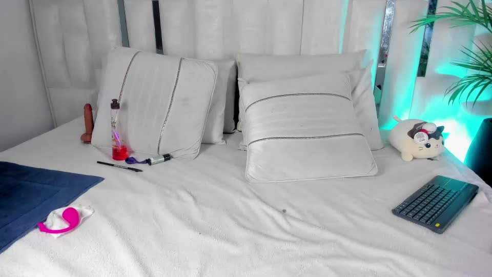 violet_vyx Adult Chat July 8, 2026
