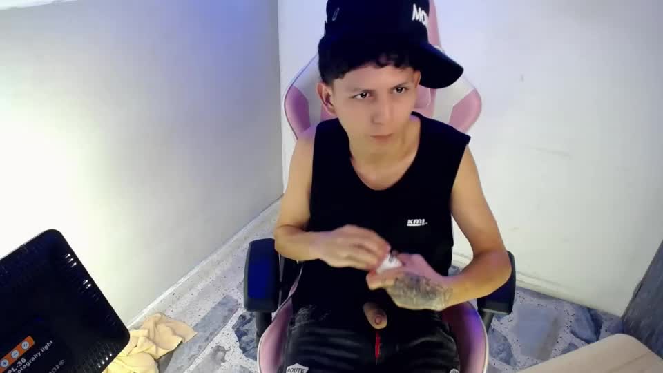 hot_athletes_ Adult Chat July 8, 2026