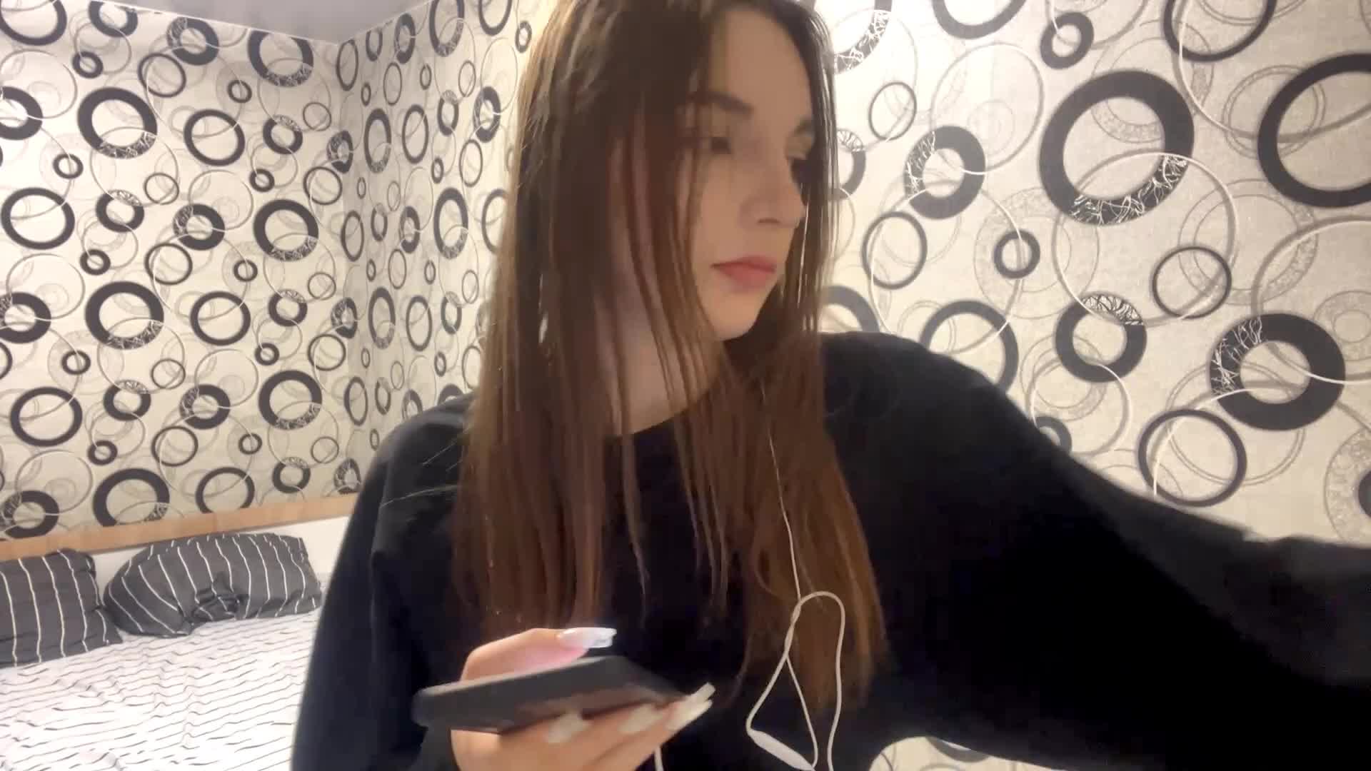 EveliaShimaoka Adult Chat July 8, 2026