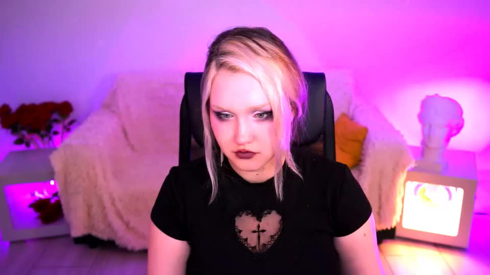violettwoods Adult Chat July 8, 2026