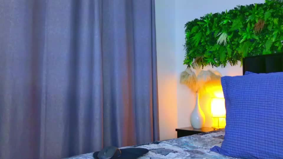 yenn_claros Adult Chat July 8, 2026