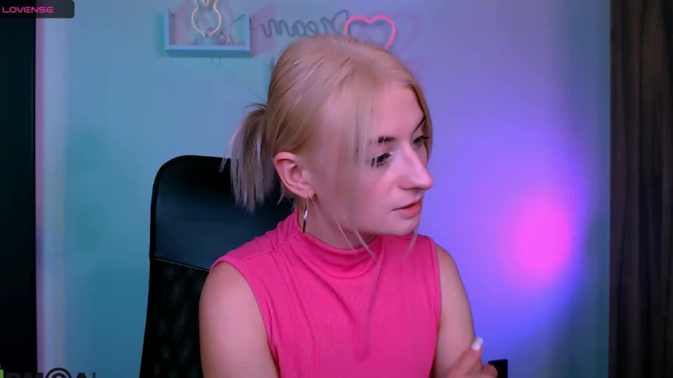 dreamyivyy Adult Chat July 8, 2026