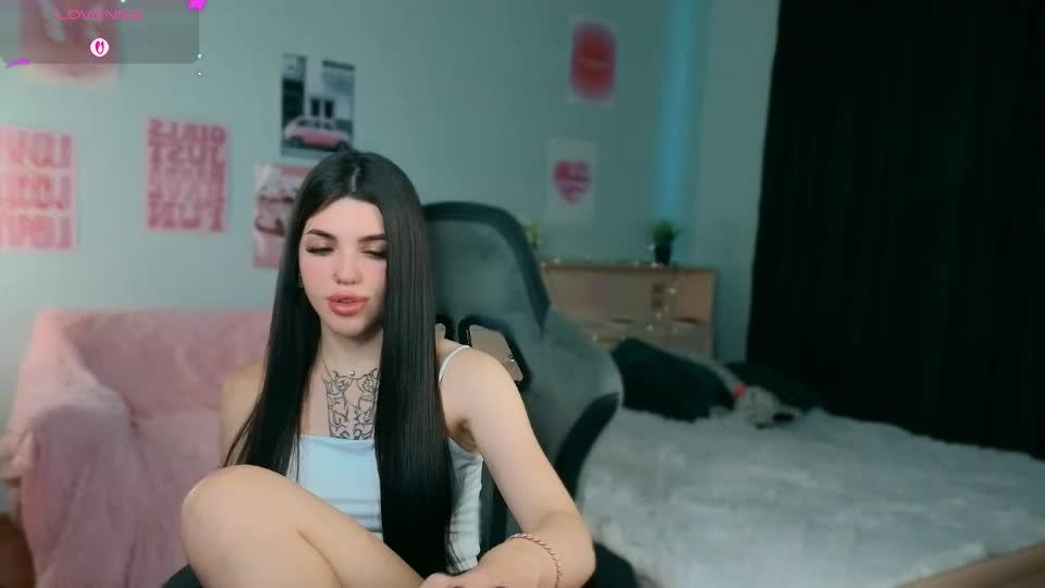 molly_rettyy Adult Chat July 8, 2026
