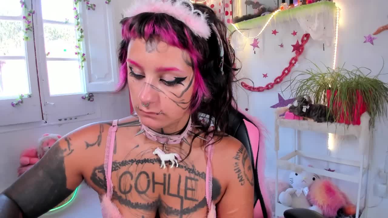 Lady-sontse- Adult Chat July 8, 2026