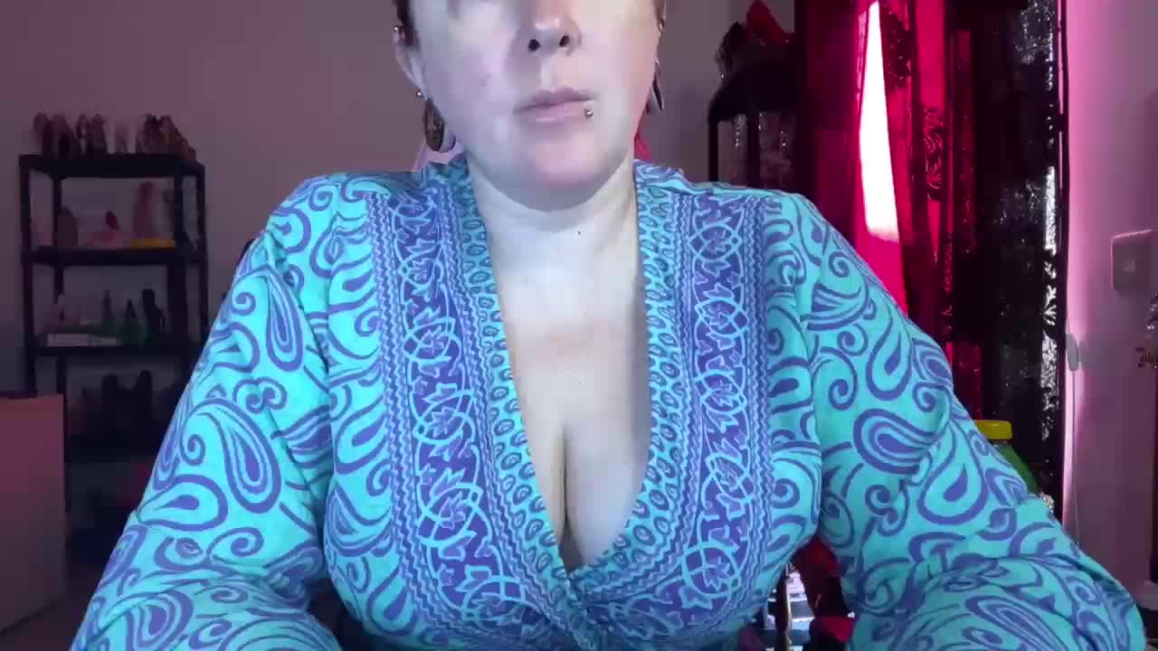 NylonQueen Adult Chat July 8, 2026