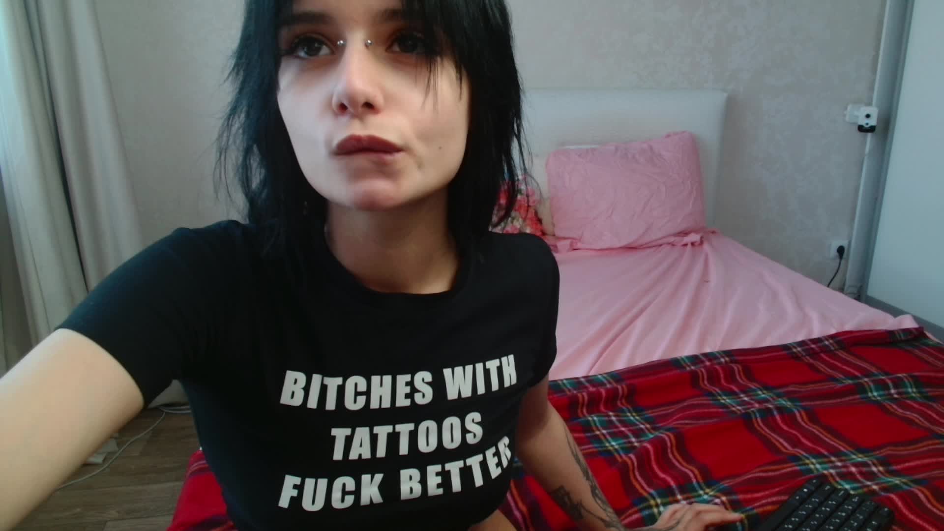 TheSluttyFox Adult Chat July 9, 2026