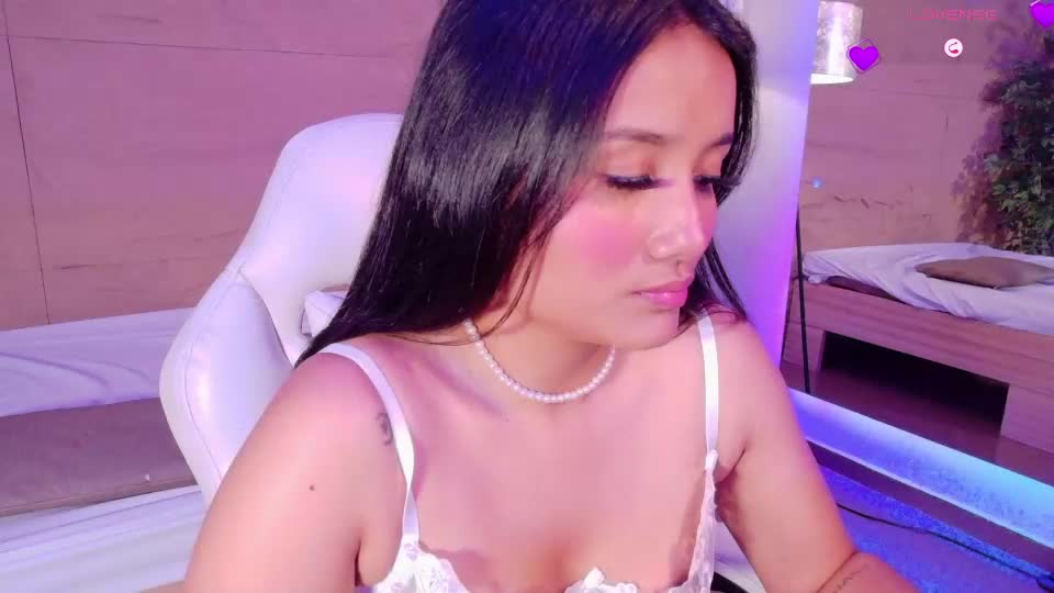 hannahmonttgomery Adult Chat July 10, 2026
