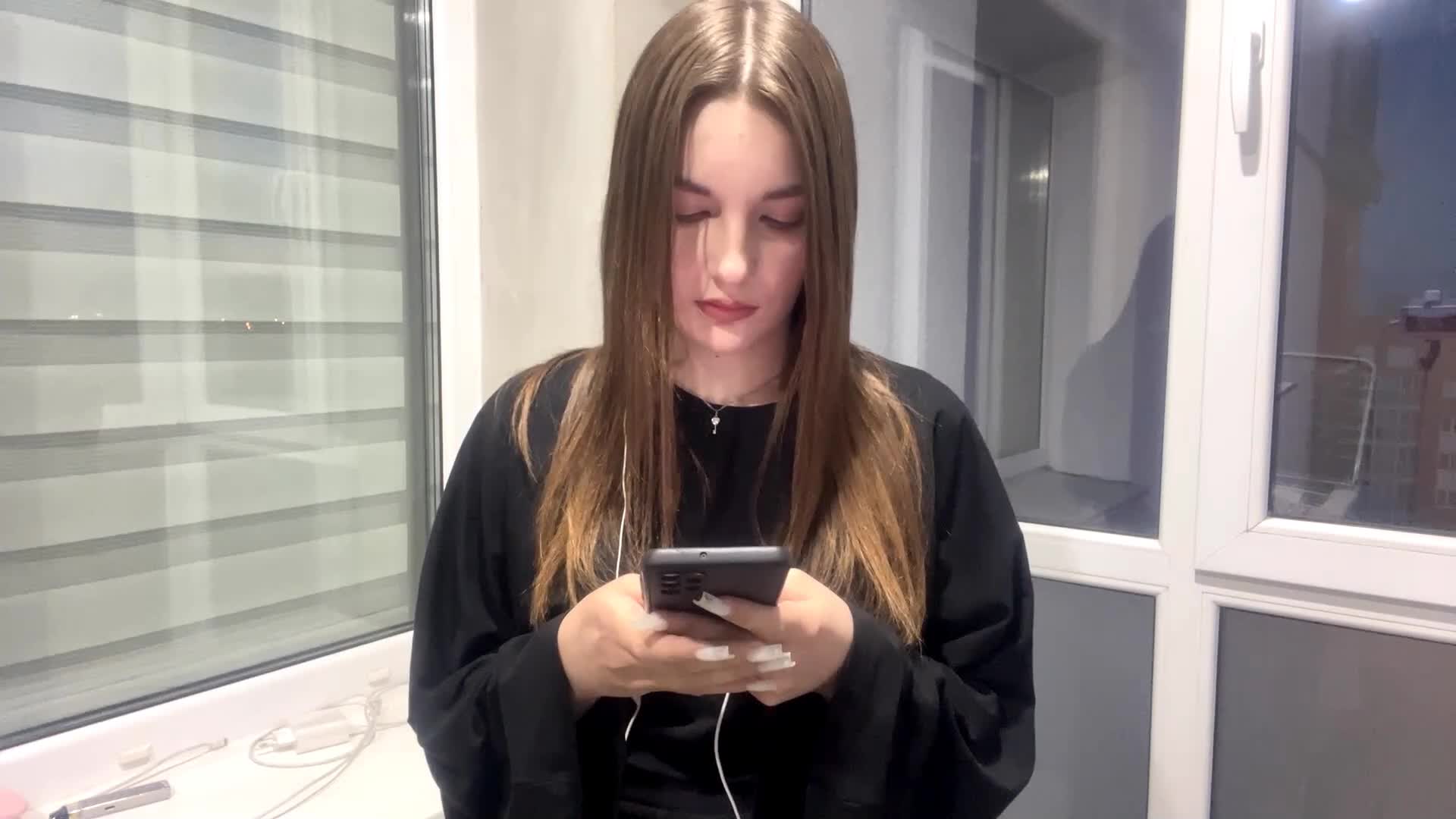 EveliaShimaoka Adult Chat July 10, 2026
