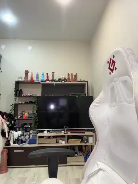 Honey_buns Adult Chat July 10, 2026