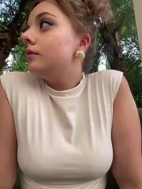 -CandyFlipGirl- Adult Chat July 10, 2026