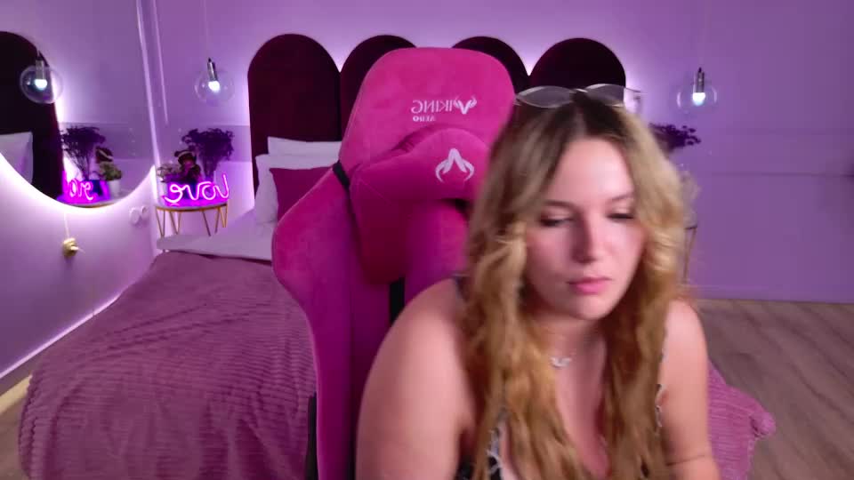charlotteatwood Adult Chat July 10, 2026