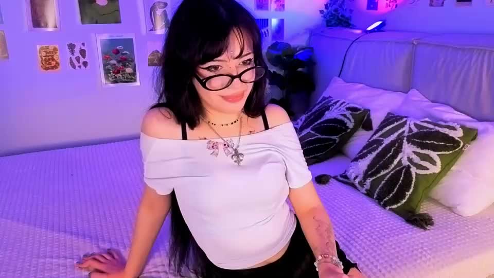 crystall0ve Adult Chat July 10, 2026