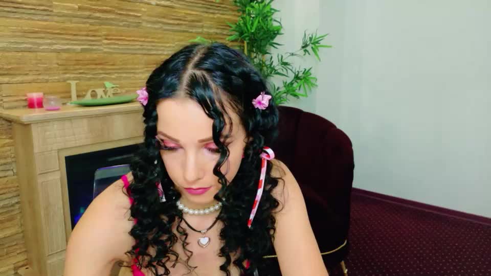 miaaangell Adult Chat July 10, 2026