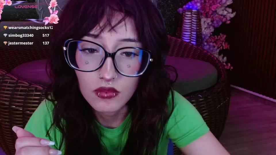 sweet_roxanee Adult Chat July 10, 2026