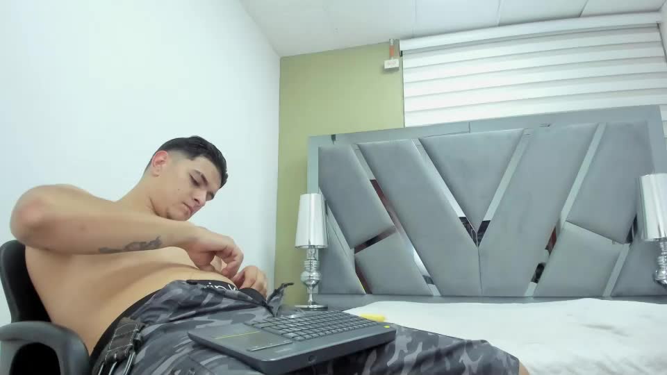 david_victoriaa Adult Chat July 10, 2026