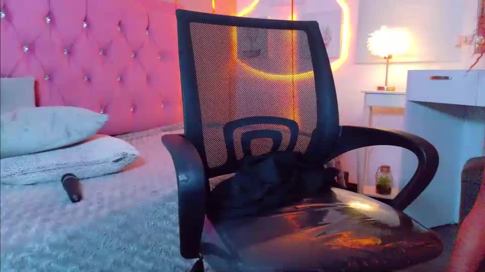 peneelopeecute Adult Chat July 10, 2026