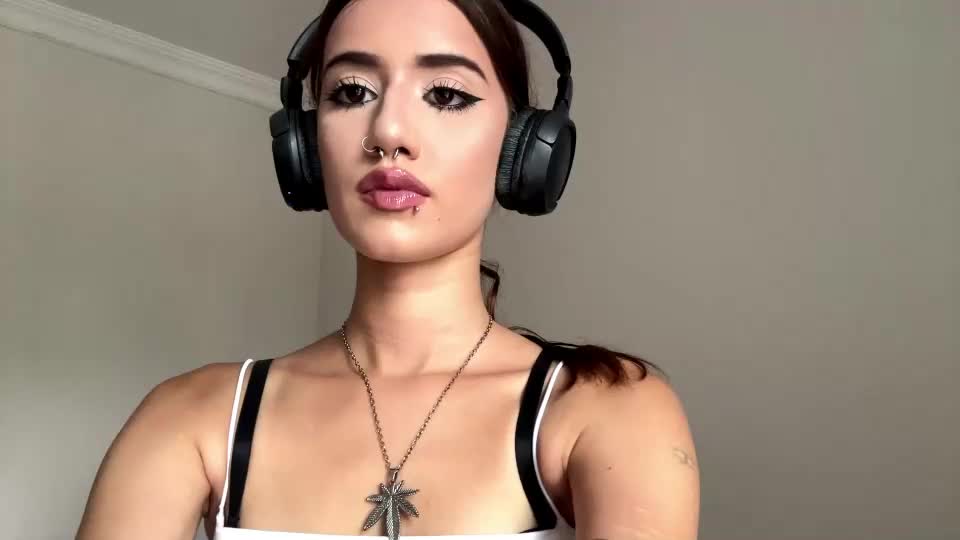 yettahagins Adult Chat July 10, 2026
