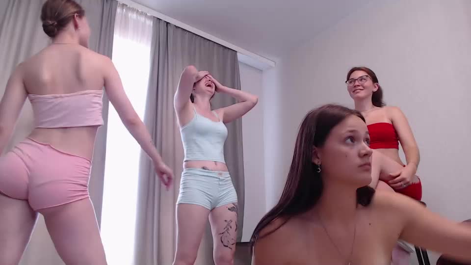 julie_meow246 Adult Chat July 10, 2026