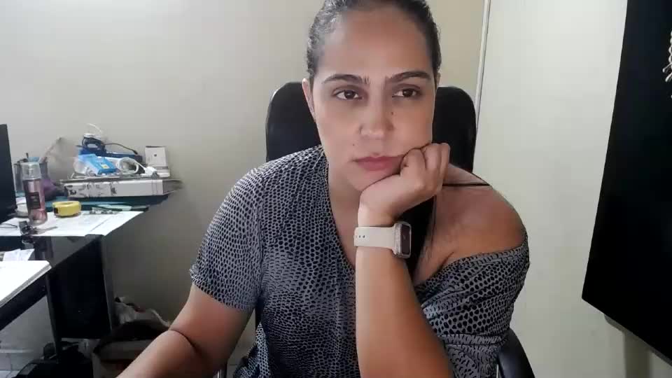 neny445 Adult Chat July 10, 2026