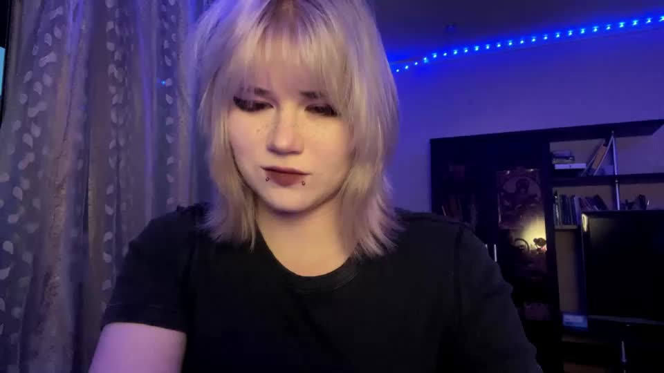 hellokinki Adult Chat July 12, 2026