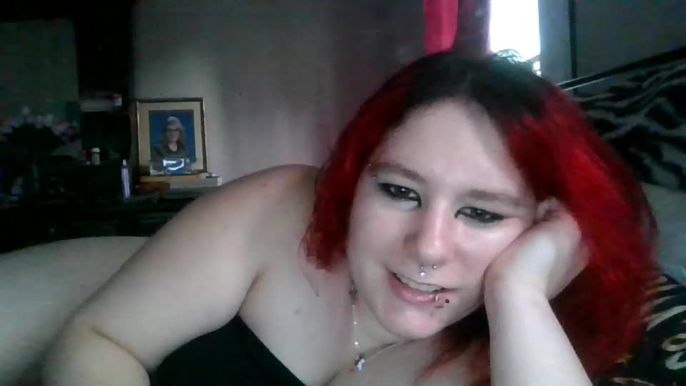 thered_scarlett Adult Chat July 12, 2026